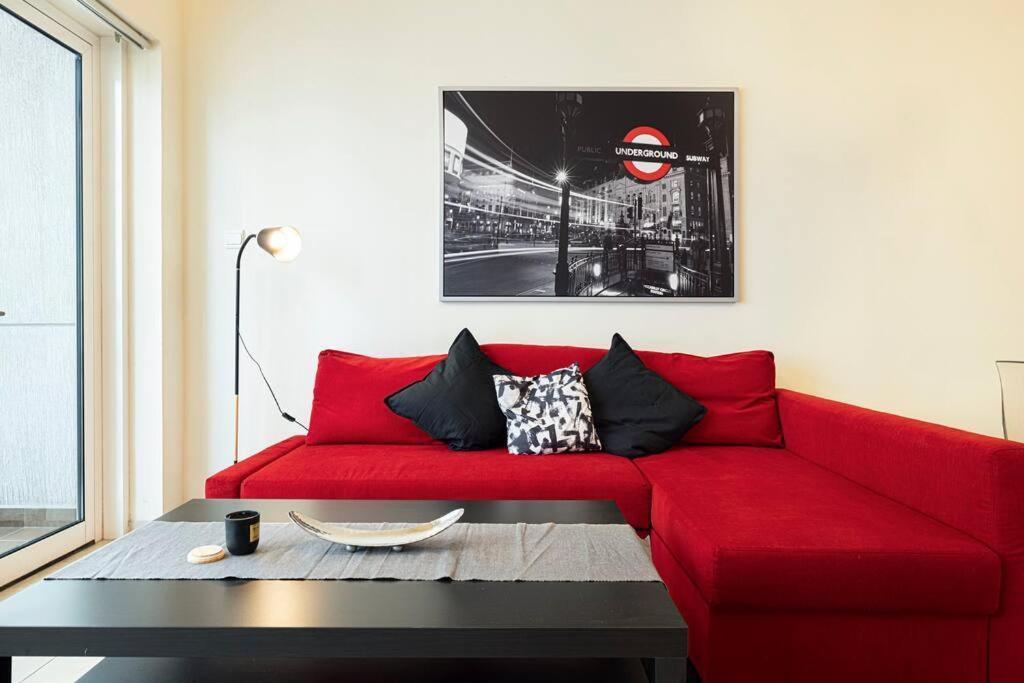 Spacious 1bdr - Near Burj Khalifa - Downtown * Dubai